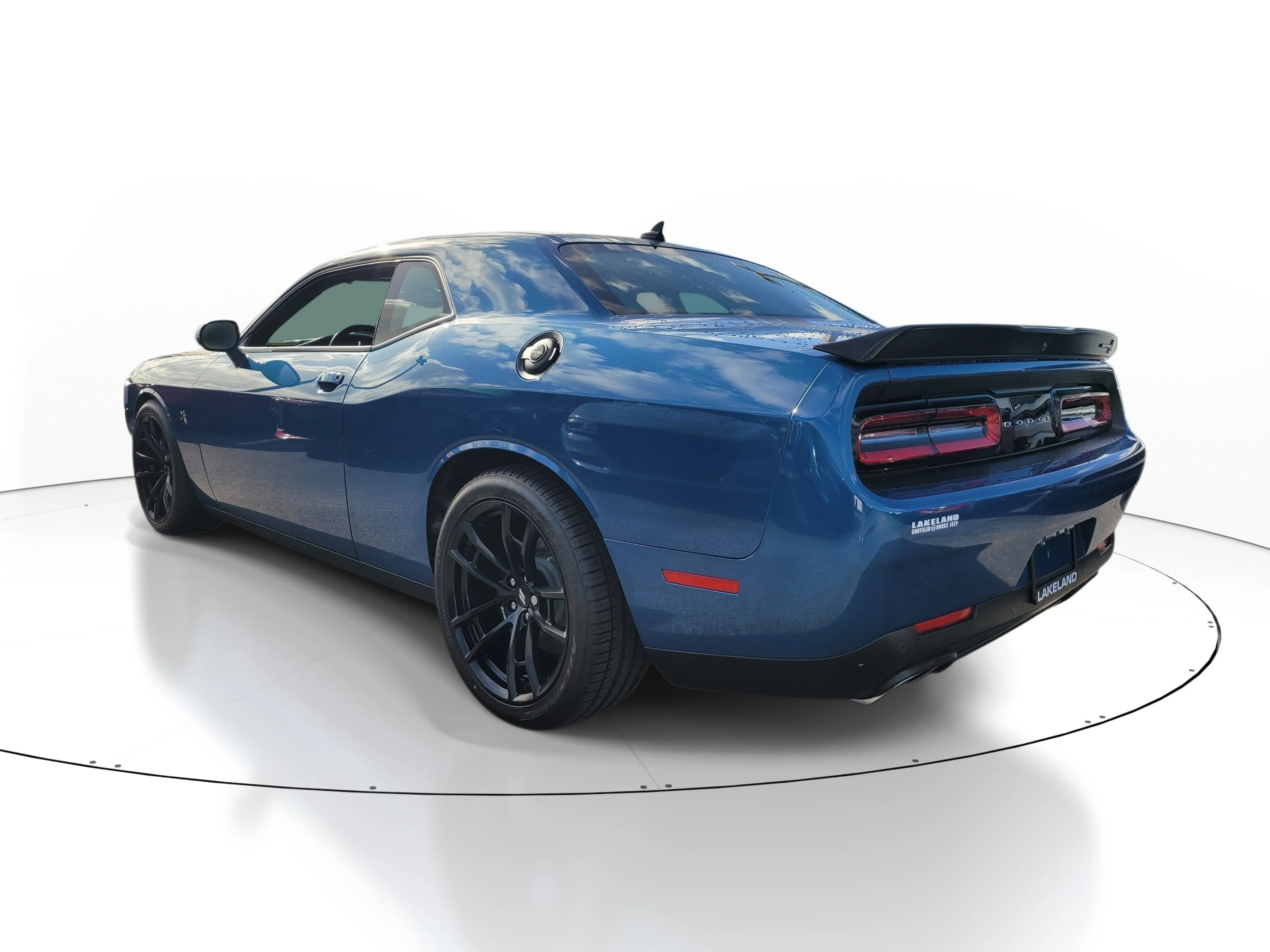 Used 2022 Frostbite Dodge R/T Scat Pack image 6