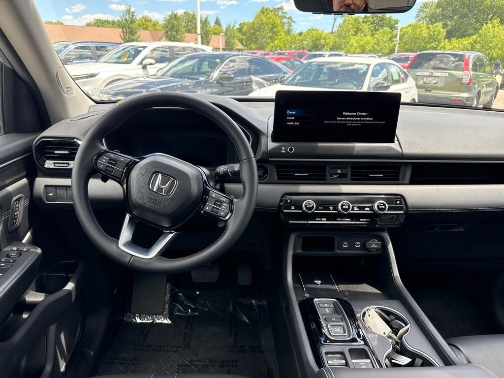 Used 2026 Gray Pearl Honda Touring image 15