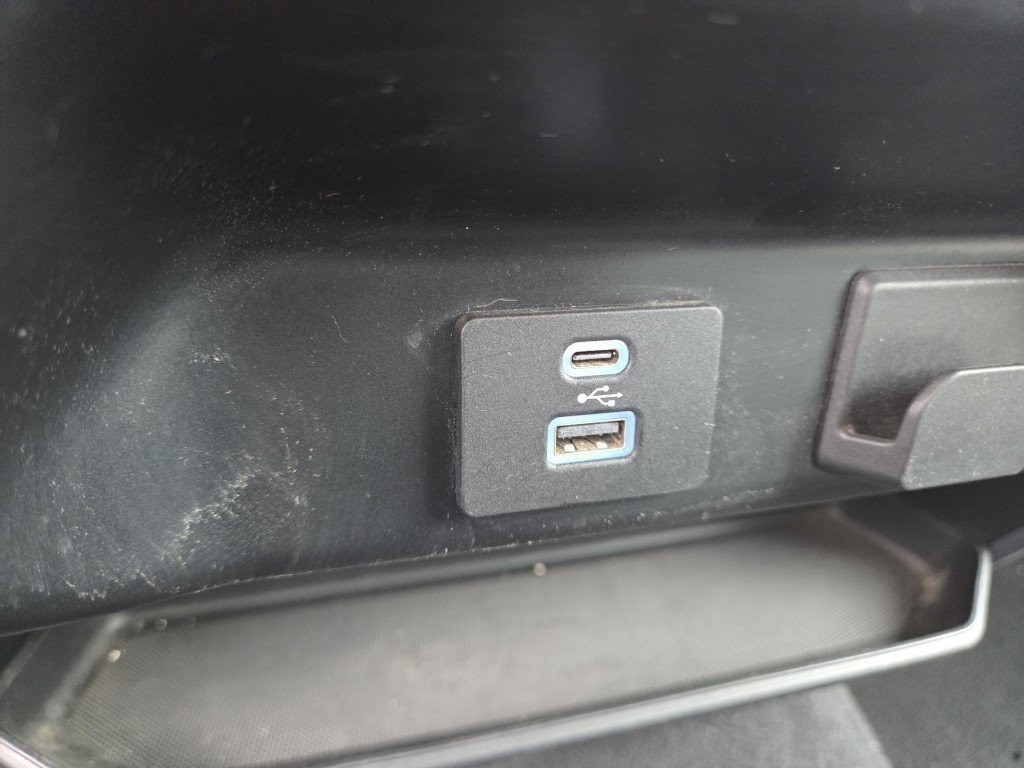 Certified Used 2023 White Ford XLT image 38