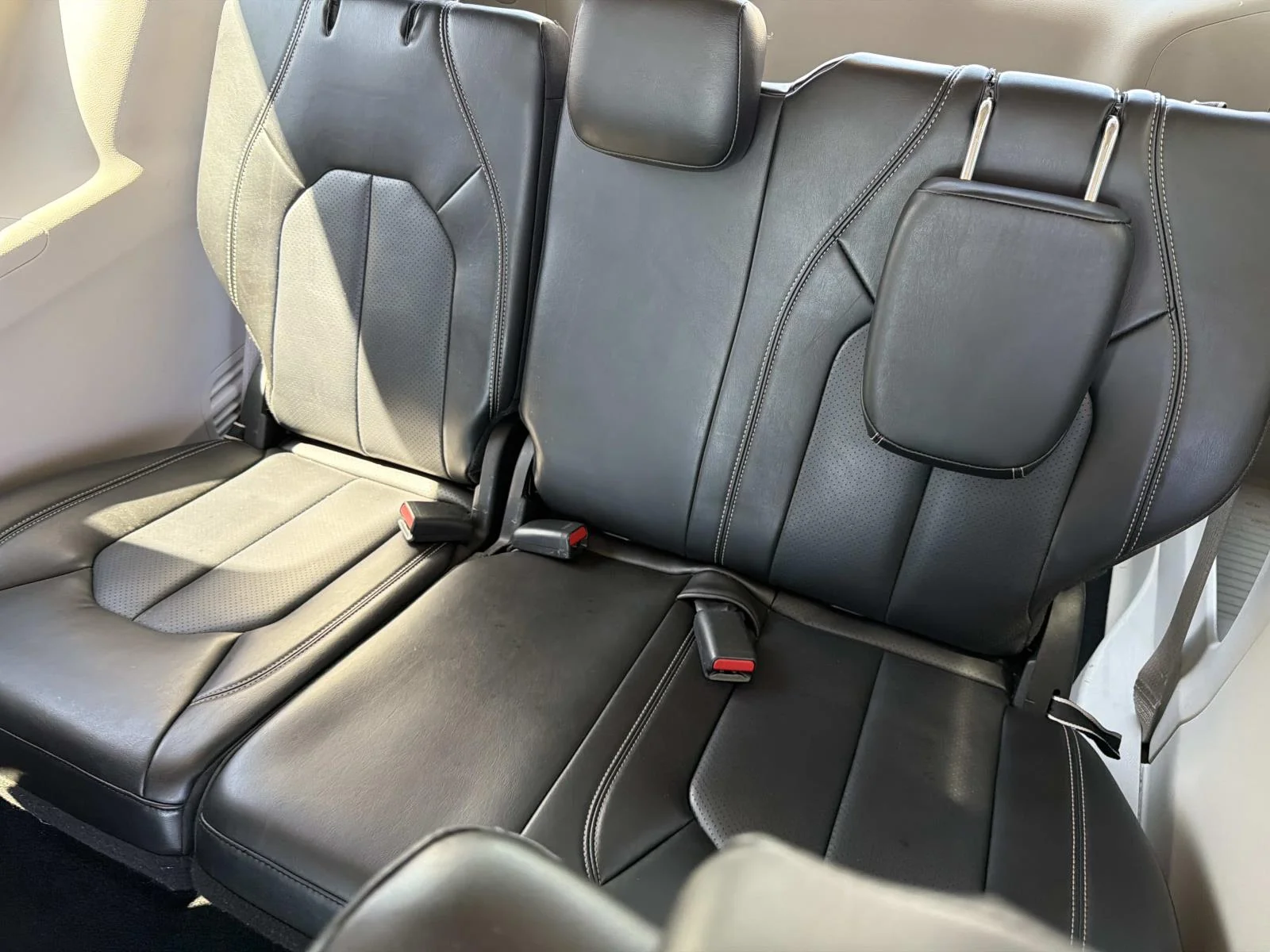 2023 Chrysler Pacifica Touring L - Photo 20