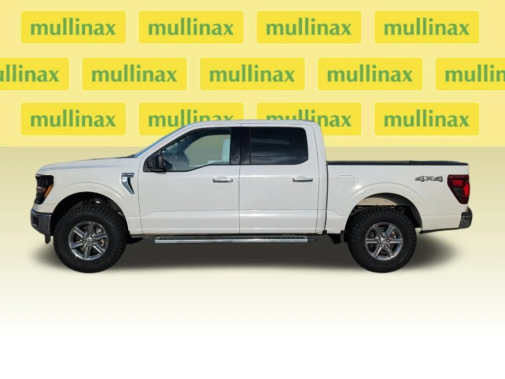 Used 2025 White Ford XLT image 7