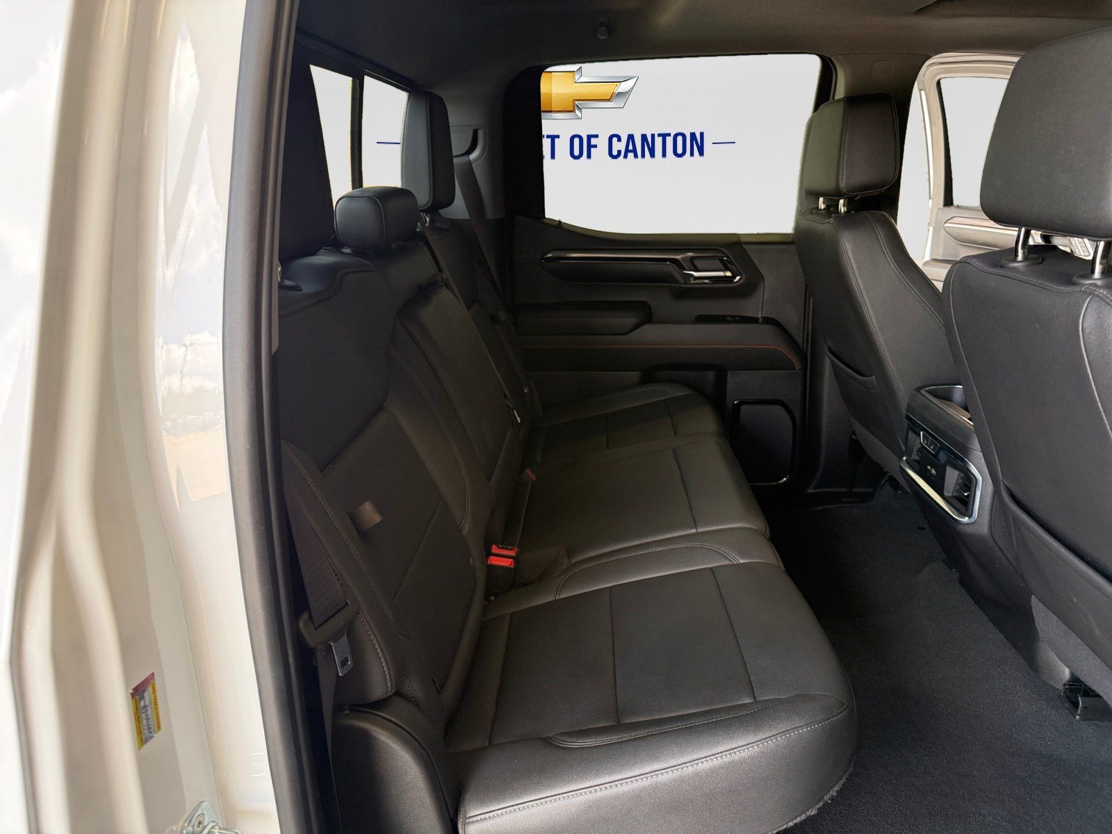 2023 Chevrolet Silverado 1500 LTZ - Photo 15
