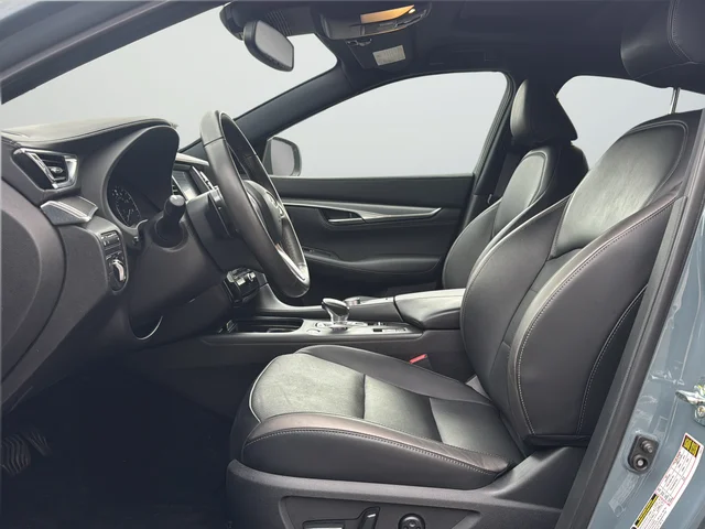 Used 2023 Gray INFINITI LUXE image 10