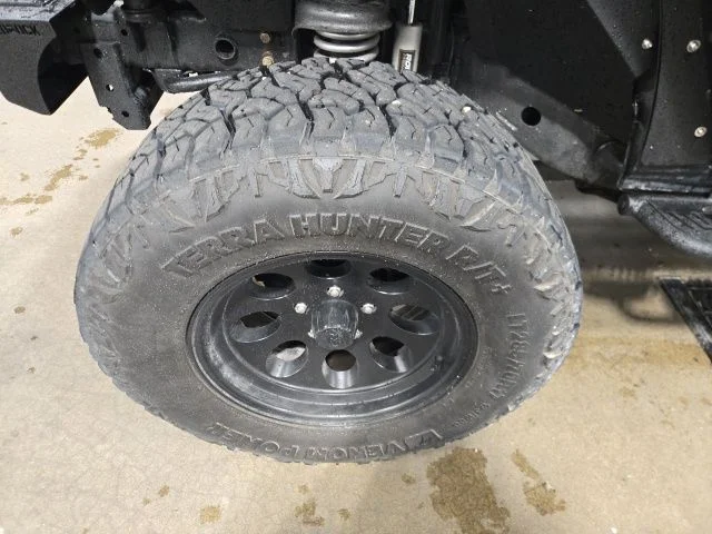 Used 2013 Black Jeep Rubicon image 11