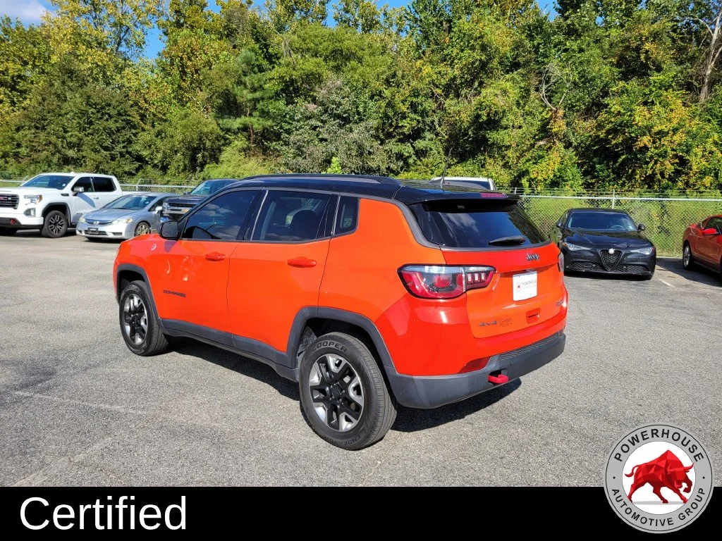 Used 2018 Orange Jeep Trailhawk image 4