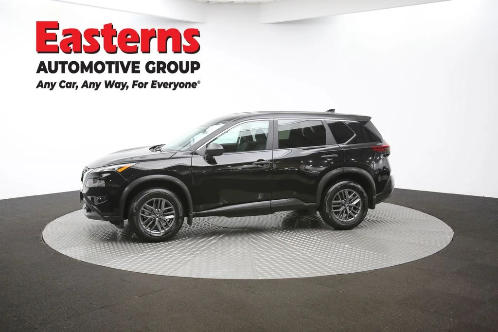 Used 2023 Black Nissan S image 57