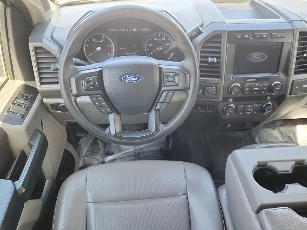 Used 2022 White Ford XL image 10