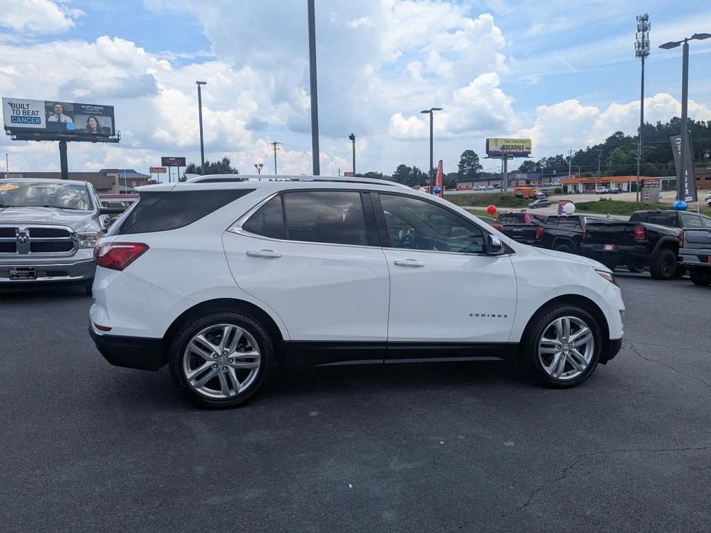Used 2018 Summit White Chevrolet Premier image 4