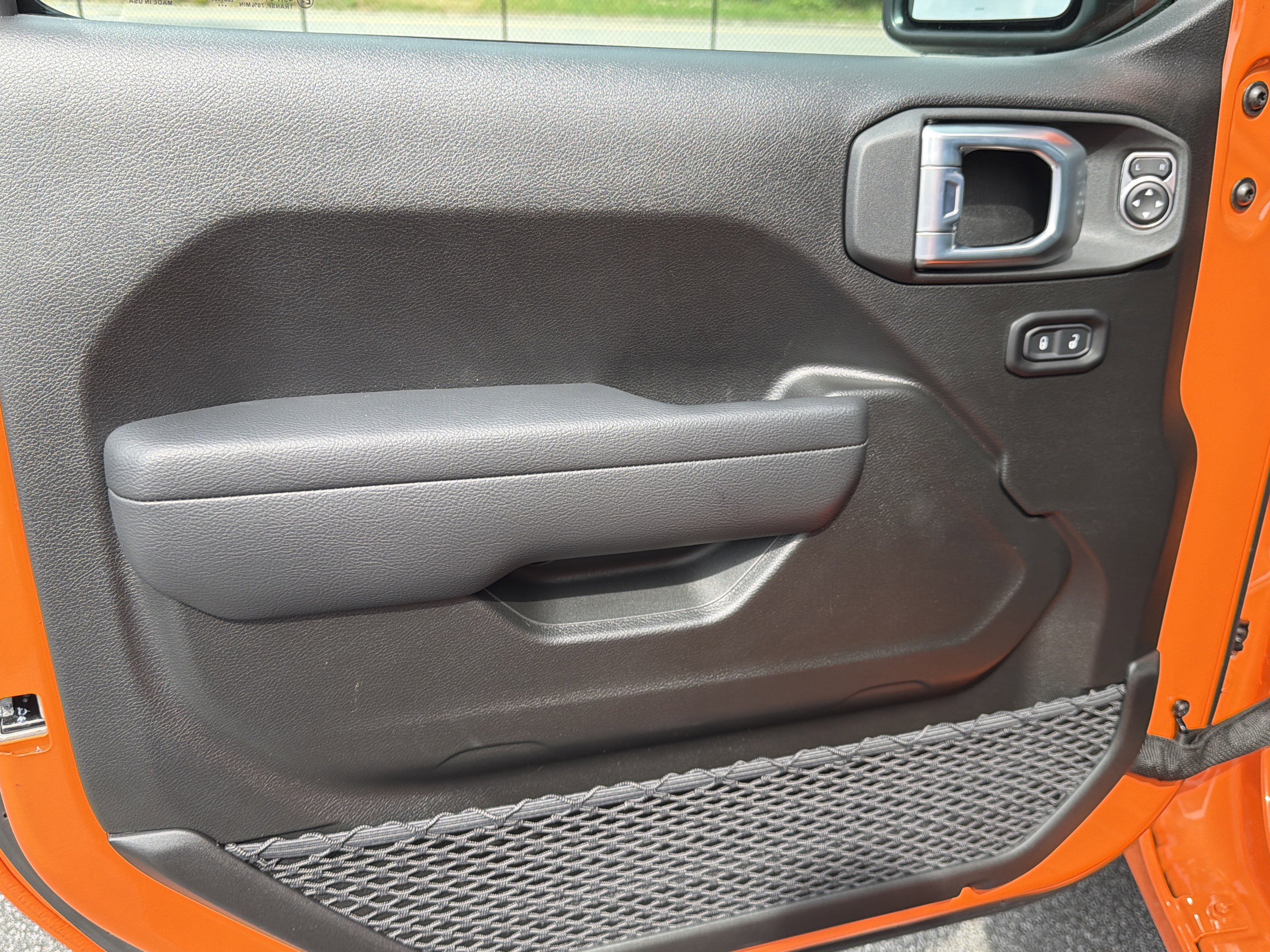 New 2026 Joose Exterior Paint Jeep Sport S image 12