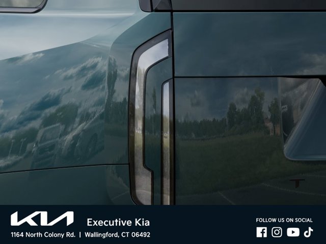 New 2027 Black Jade Green Kia X-Line SX image 11