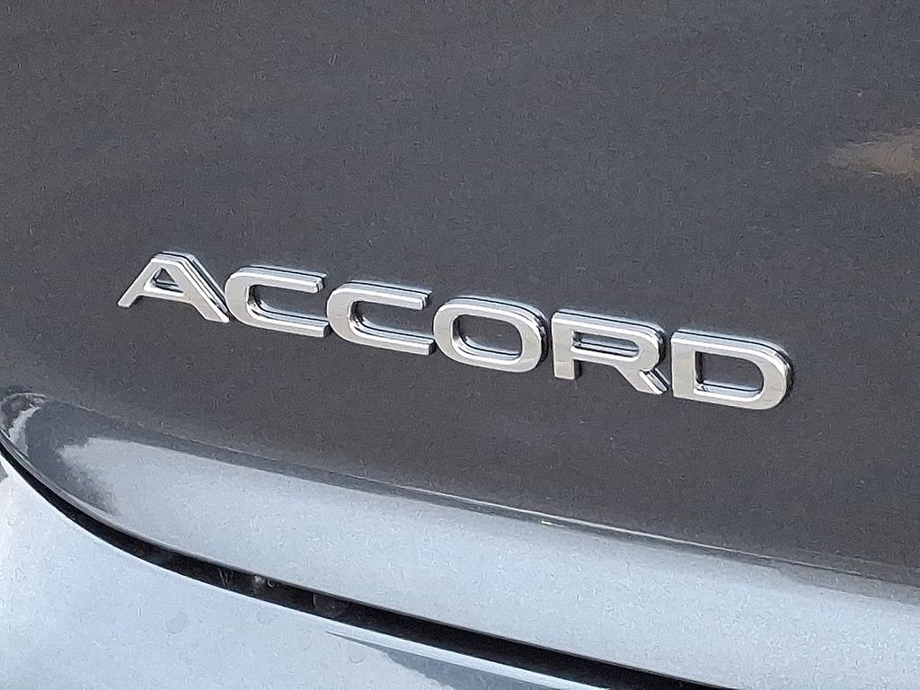New 2026 Meteorite Gray Metallic Honda LX image 3