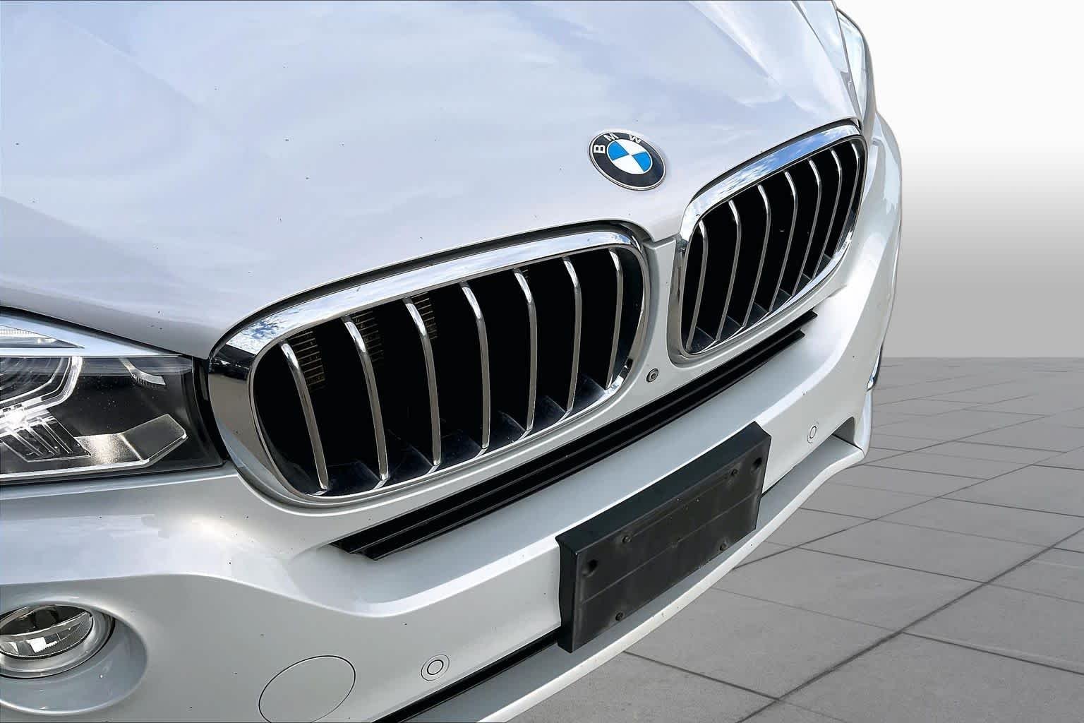 Used 2017 Mineral White Metallic BMW xDrive35i image 30