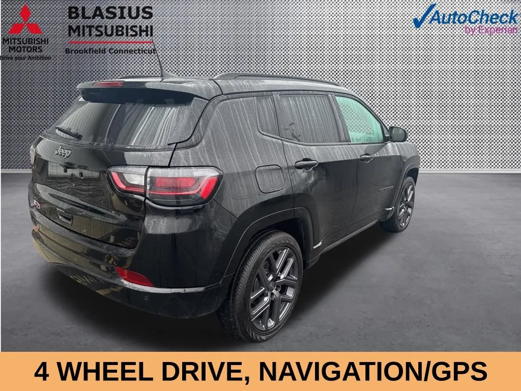 Used 2024 Black Jeep Limited image 3