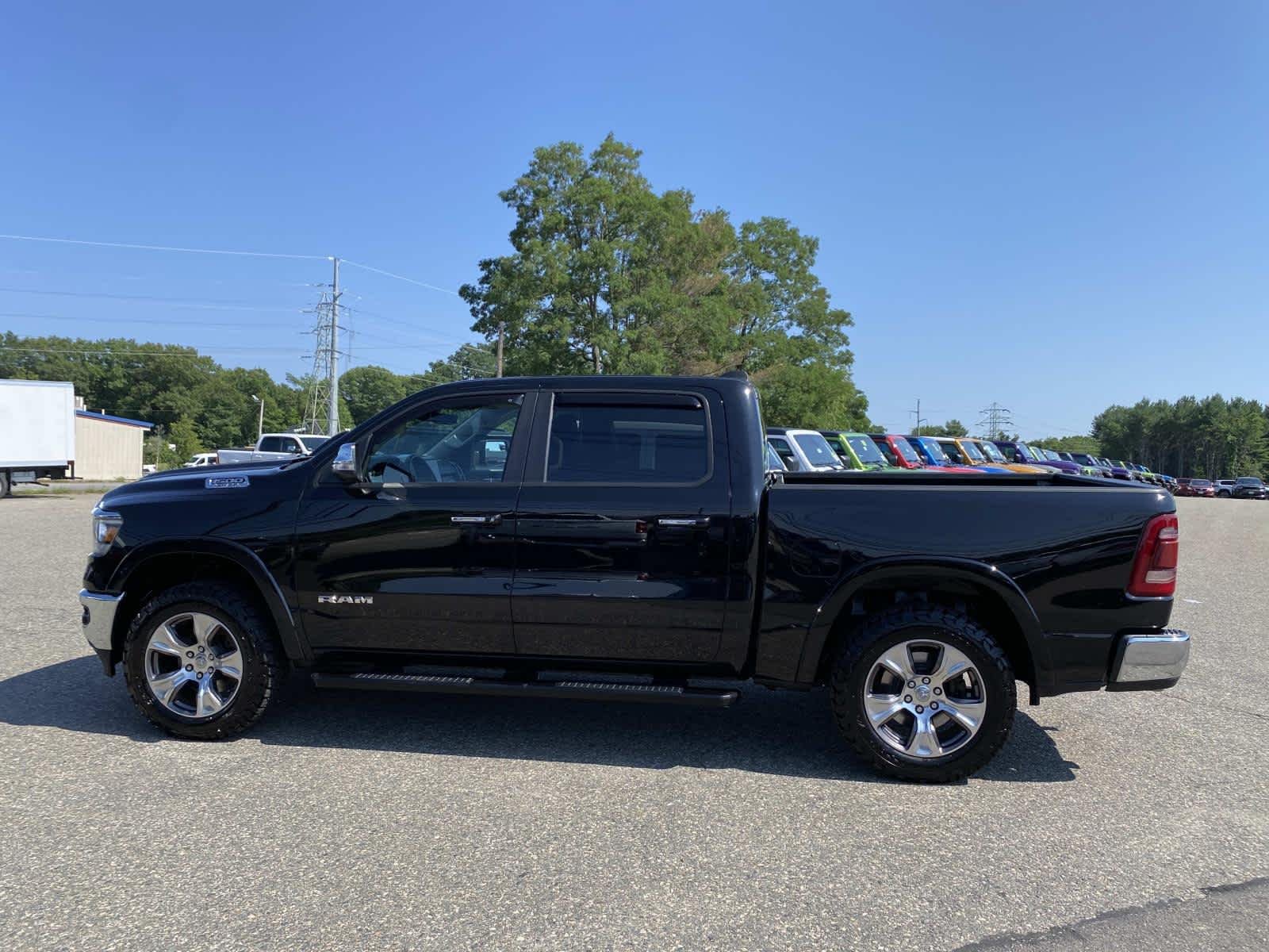 Certified Used 2022 Diamond Black Crystal Pearlcoat Ram Laramie image 8