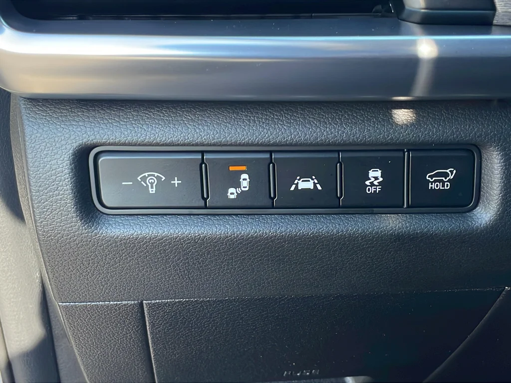 Used 2022 Gray Kia SX image 28