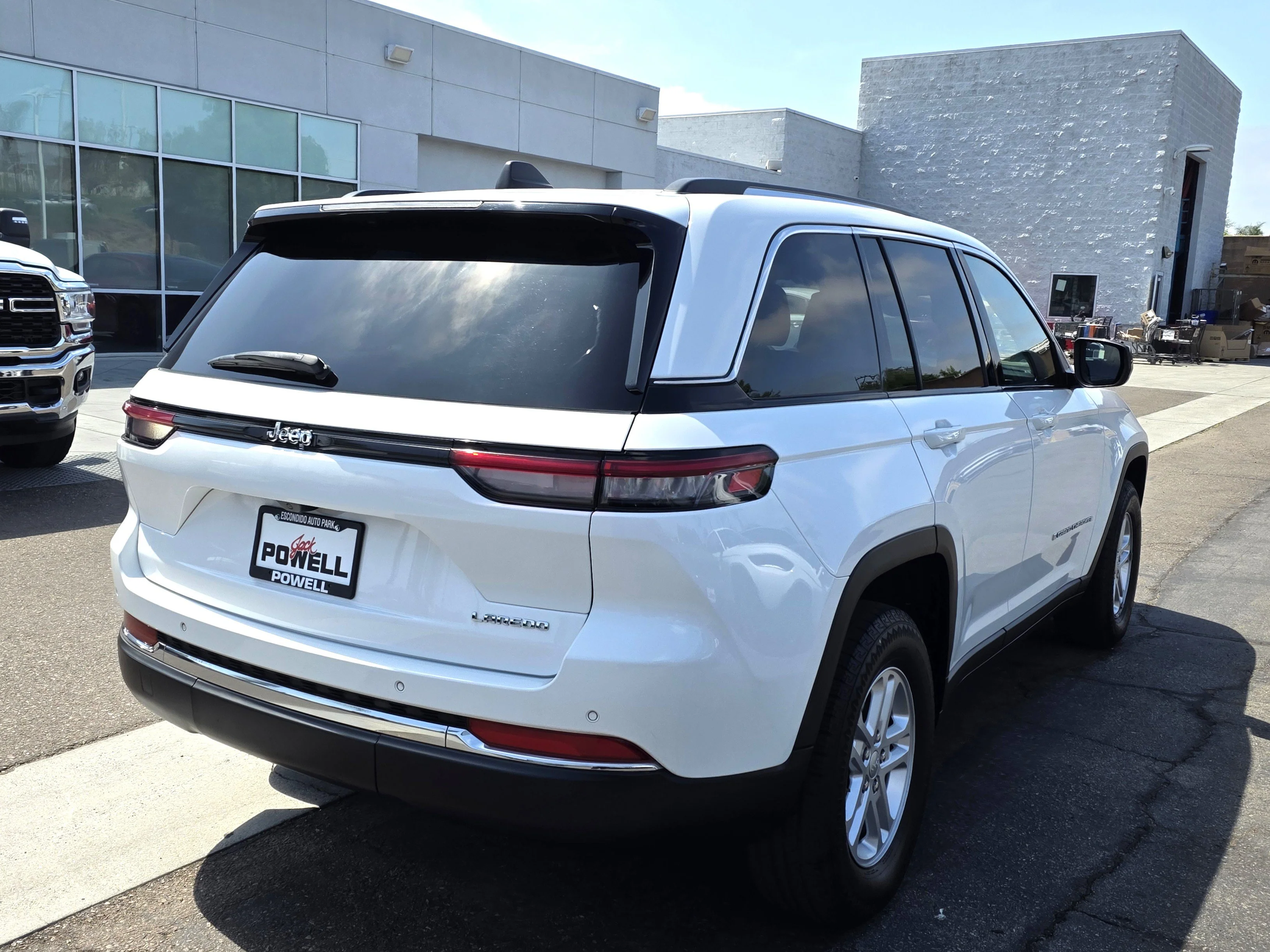 Certified Used 2024 Bright White Clearcoat Jeep Laredo image 5