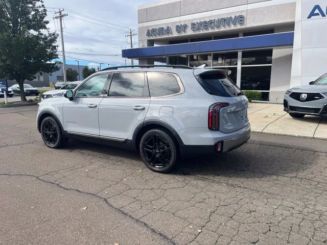 Used 2023 Gray Kia EX X-Line image 7