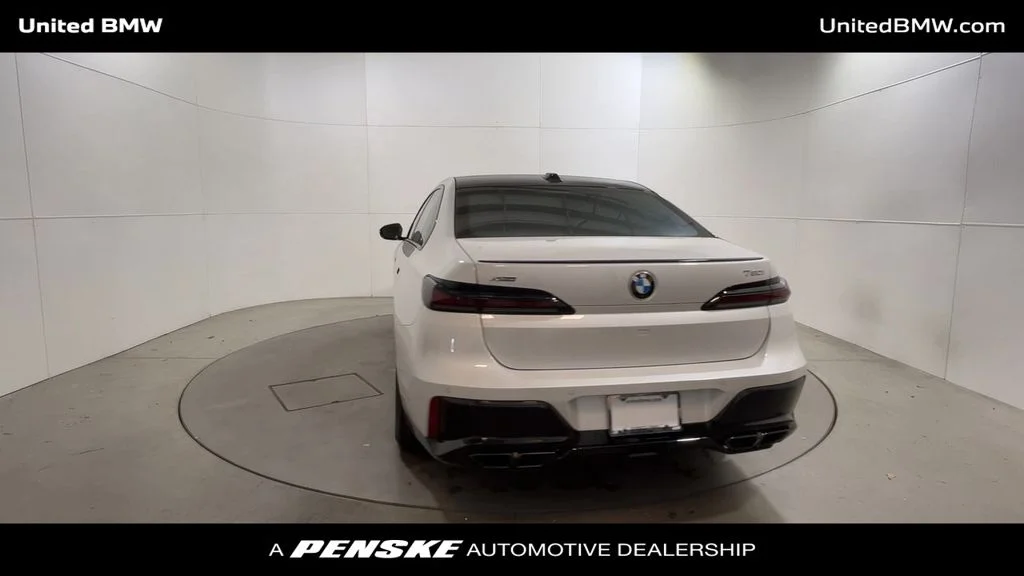 Used 2025 Mineral White Metallic BMW 760i xDrive image 7