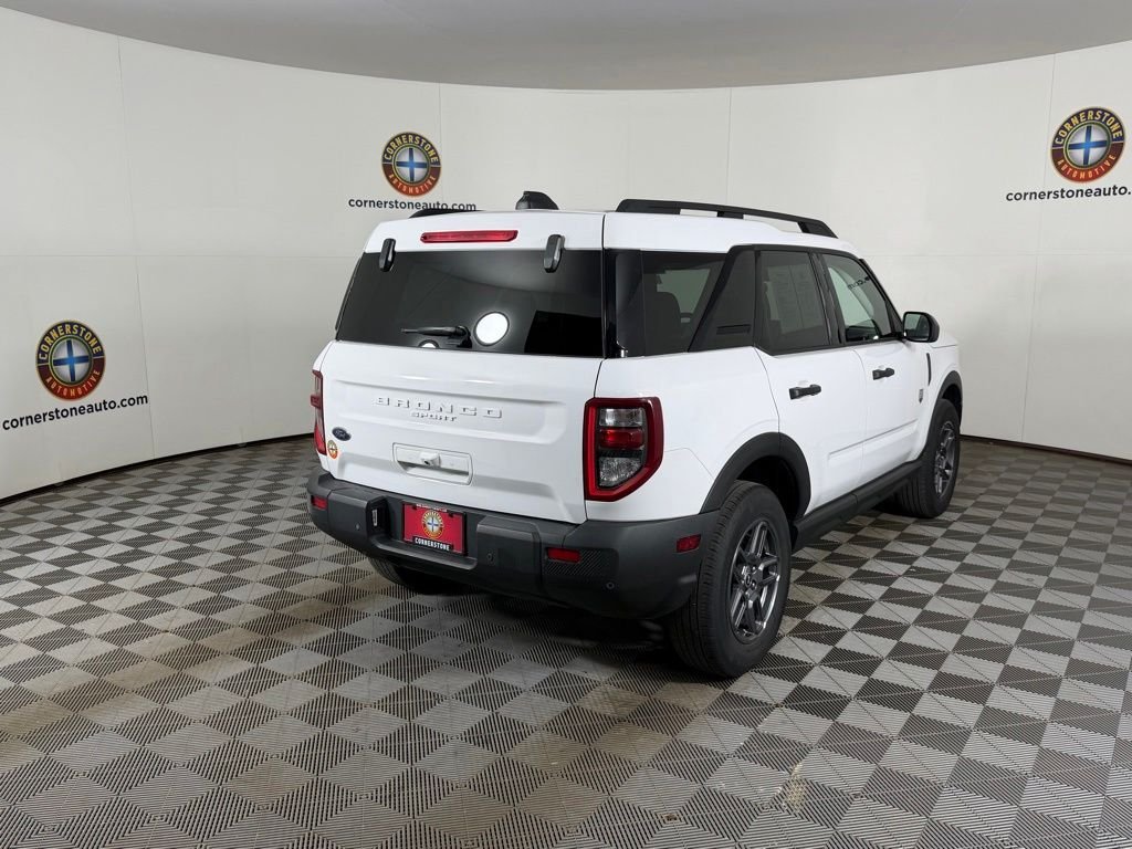 Used 2025 White Ford Big Bend image 19