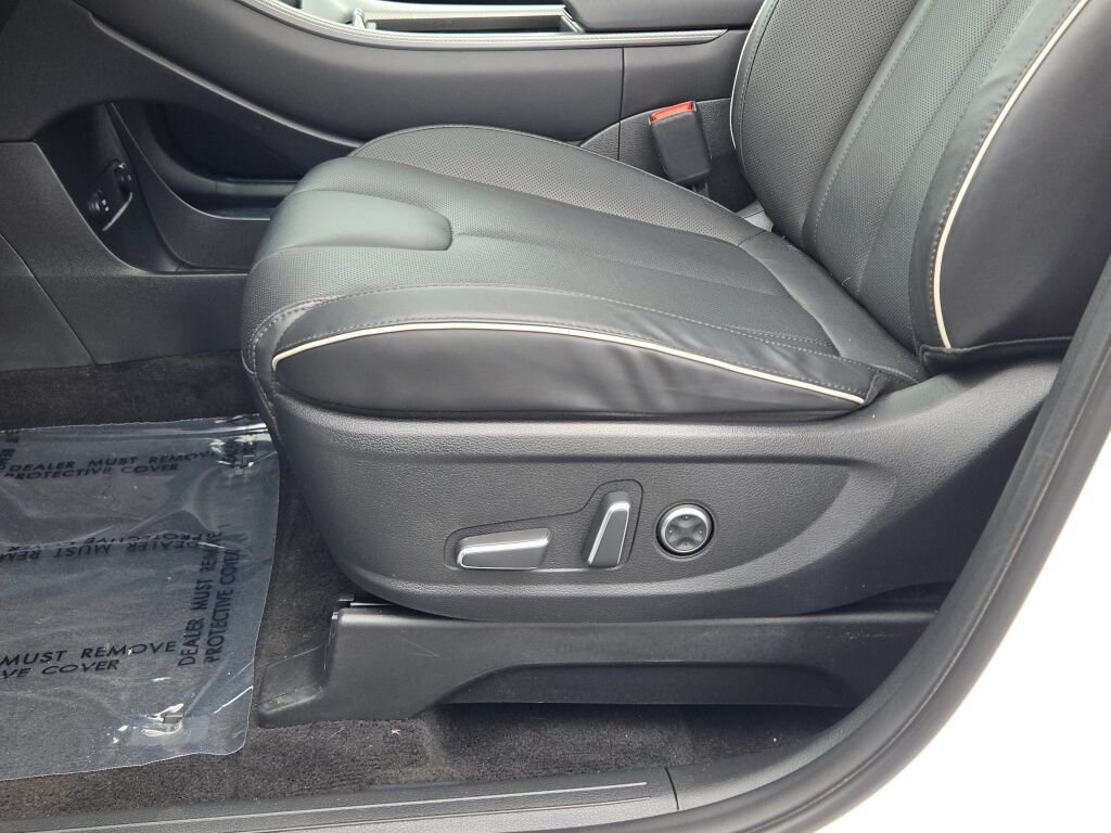 Certified Used 2023 White Hyundai SEL image 24