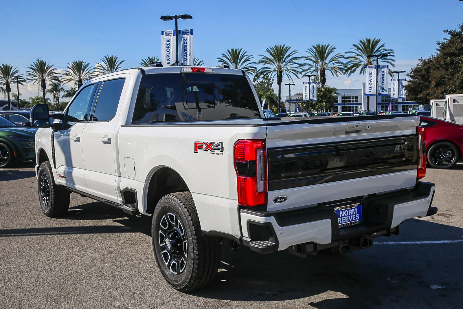 2026 Ford F-350 Super Duty Platinum - Photo 6