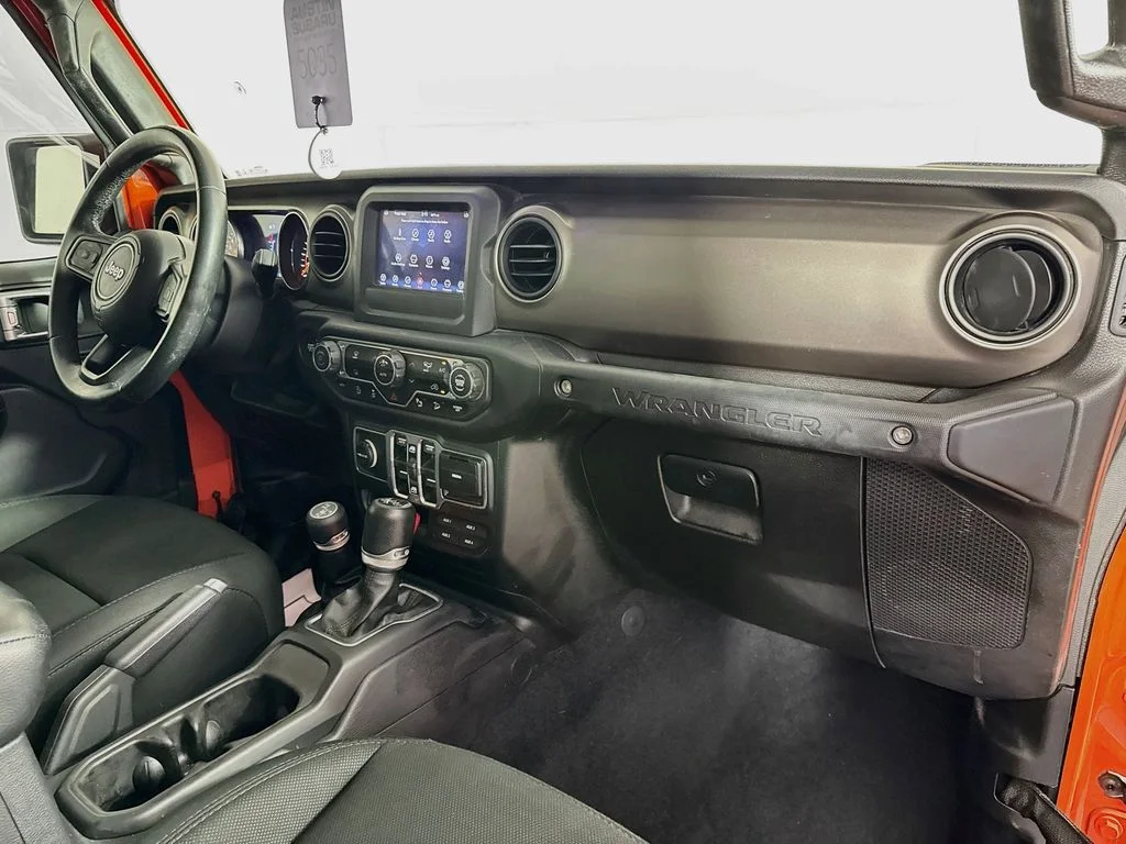 Used 2018 Orange Jeep Unlimited Sport S image 34