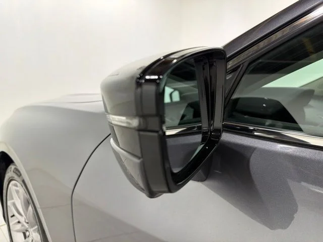 2023 Acura TLX Base - Photo 9