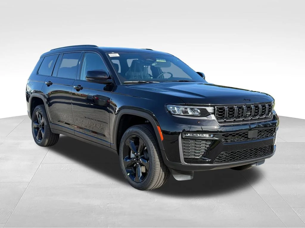 New 2026 Diamond Black Crystal Pearl-Coat Exterior Paint Jeep Limited image 30
