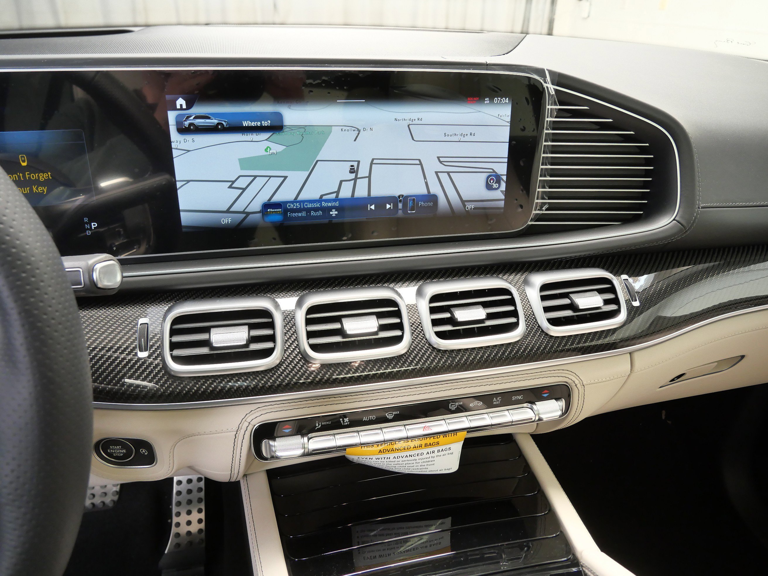 New 2026 MANUFAKTUR Moonlight White Metallic Mercedes-Benz AMG® GLE 63 S 4MATIC+ SUV image 12