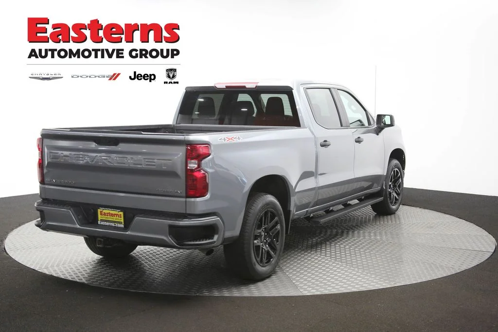 Used 2024 Gray Chevrolet Custom image 41