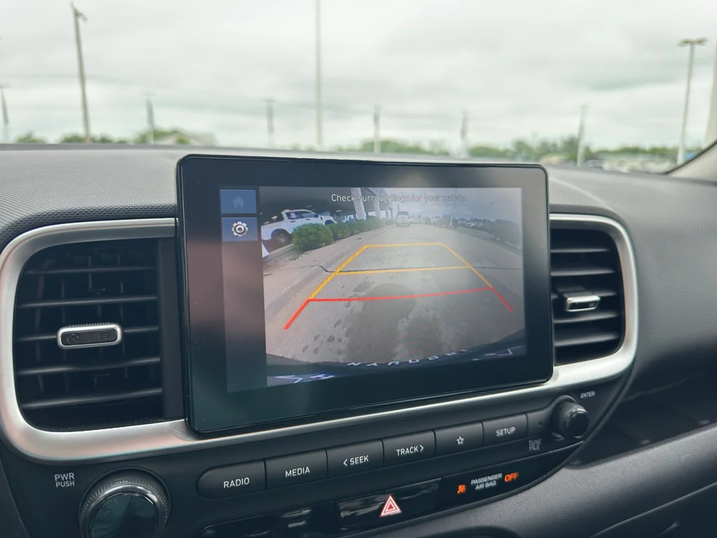 Used 2025 Onyx Black Hyundai SEL image 19