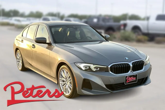 Pre-Owned 2023 BMW 3 Series 330i