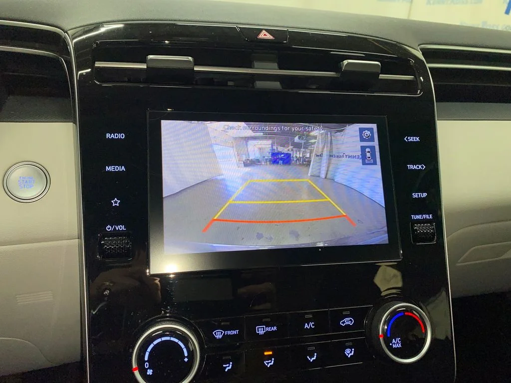 Used 2022 Gray Hyundai SEL image 19