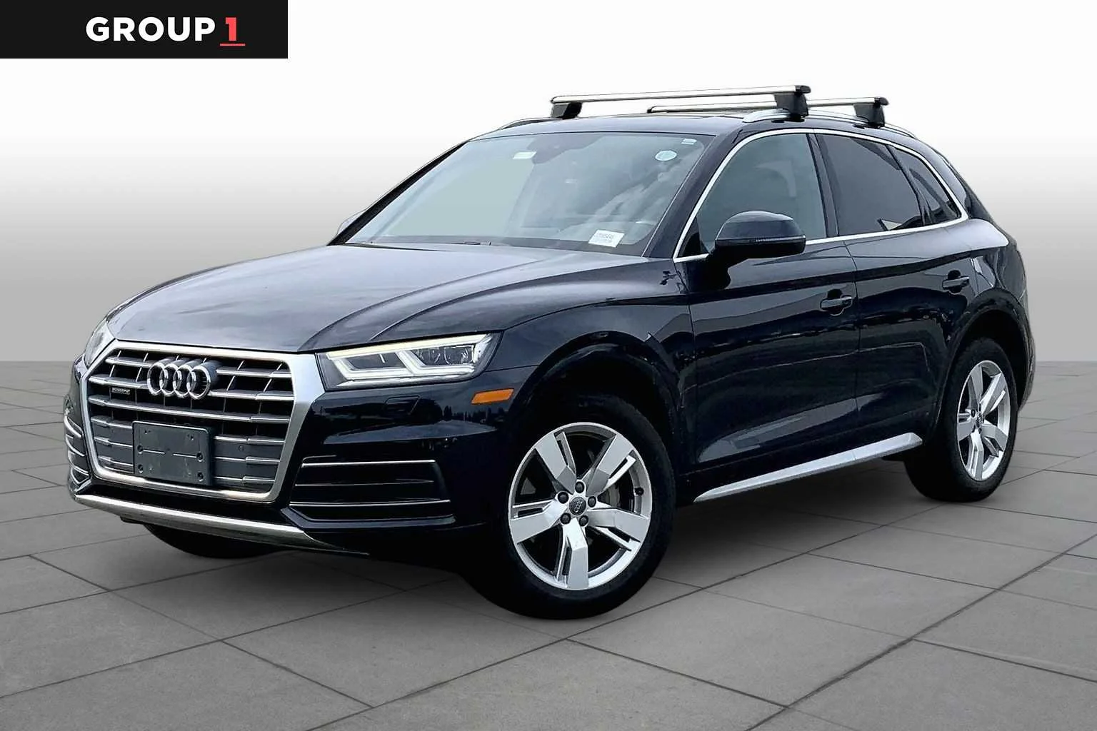 2018 Audi Q5 2.0T quattro S tronic Premium Plus's photo
