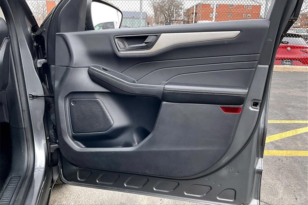 2022 FORD ESCAPE - Image 19