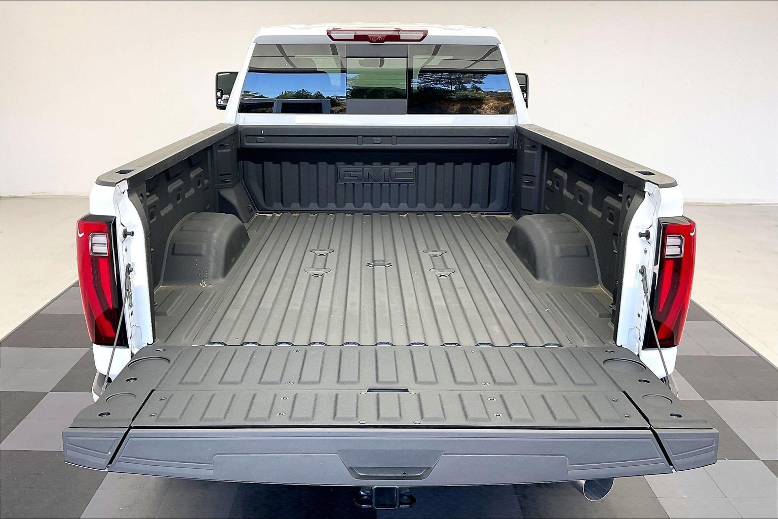 2026 GMC Sierra 2500HD Denali - Photo 11