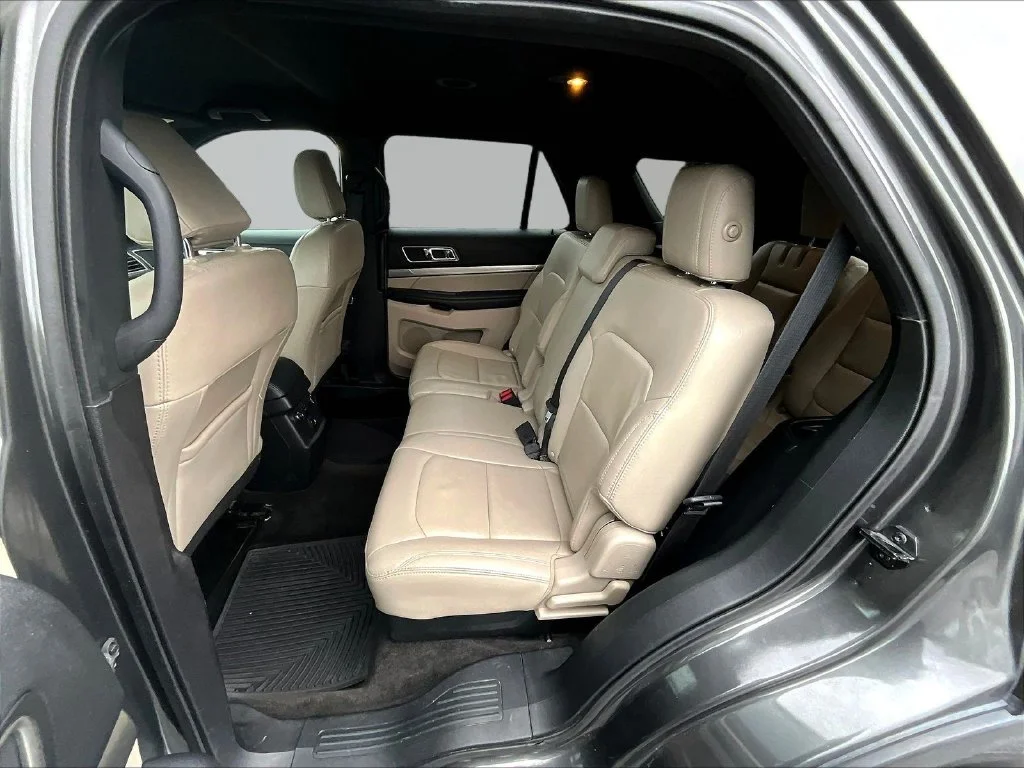Used 2018 Magnetic Ford XLT image 26