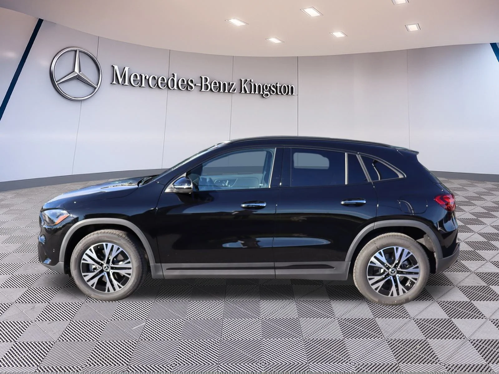 New 2026 Black Mercedes-Benz 250 4matic Suv image 3