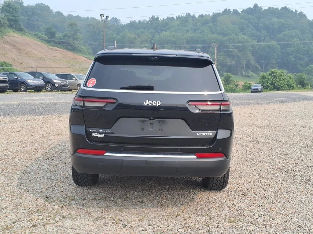 Used 2023 Black Jeep Limited image 7