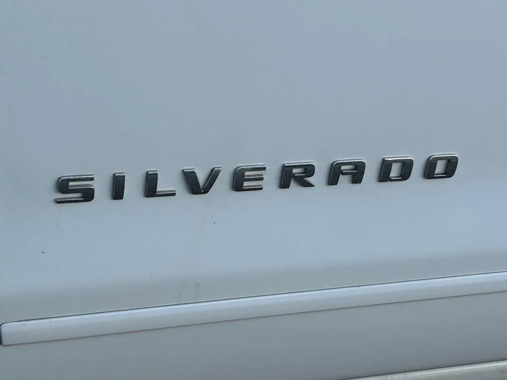Certified Used 2017 Summit White Chevrolet LT image 16