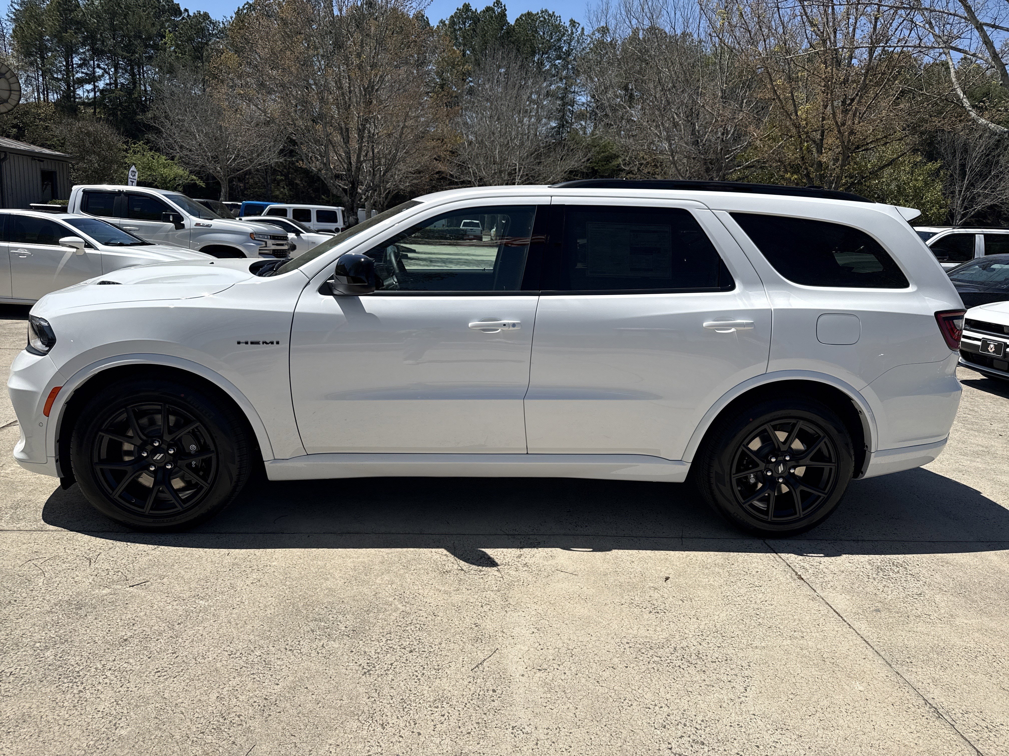 New 2026 White Knuckle Clearcoat Dodge GT HEMI V8 image 4