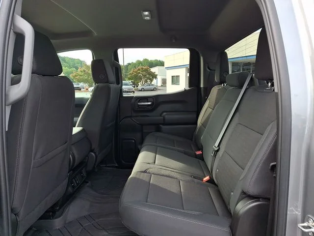 Used 2024 Gray Chevrolet Custom image 10