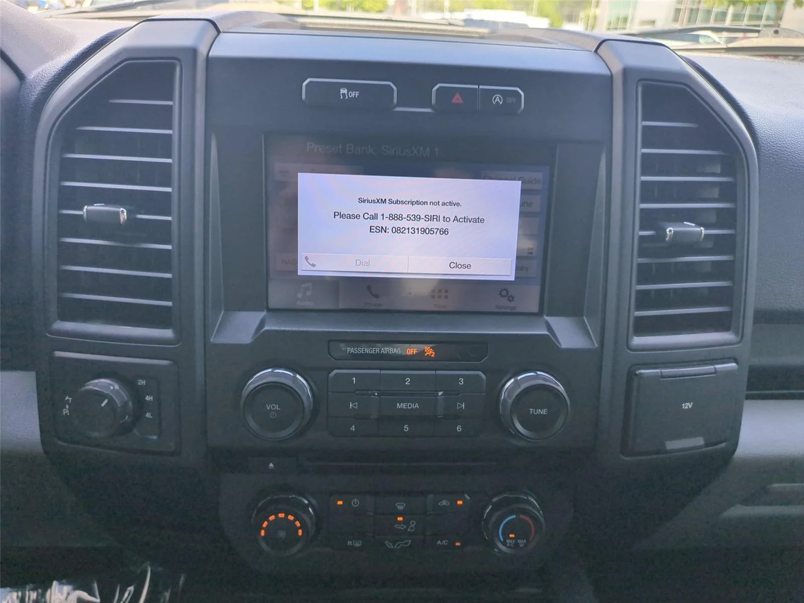 Used 2018 Ingot Silver FORD  image 24