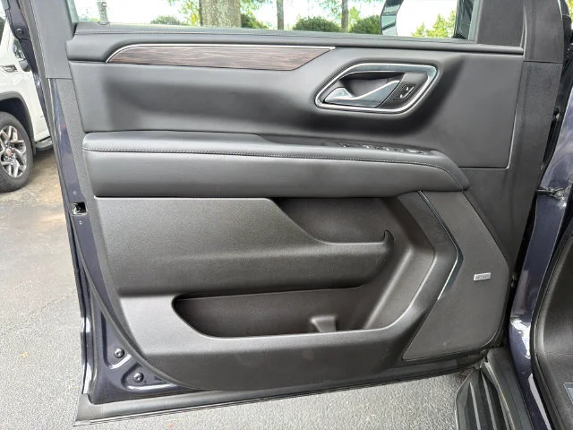 Used 2022 DARK ASH METALLIC Chevrolet LT image 10