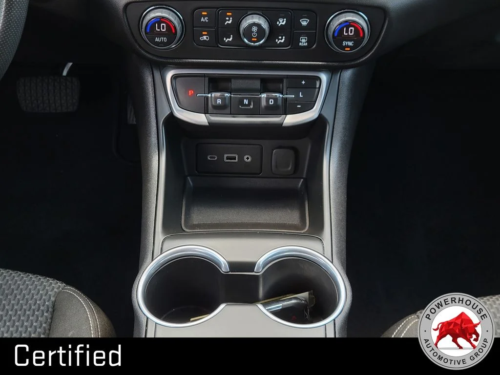 Used 2022 Silver GMC SLE image 22