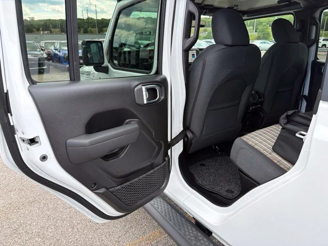 New 2026 White Jeep 85th Anniversary Edition image 11