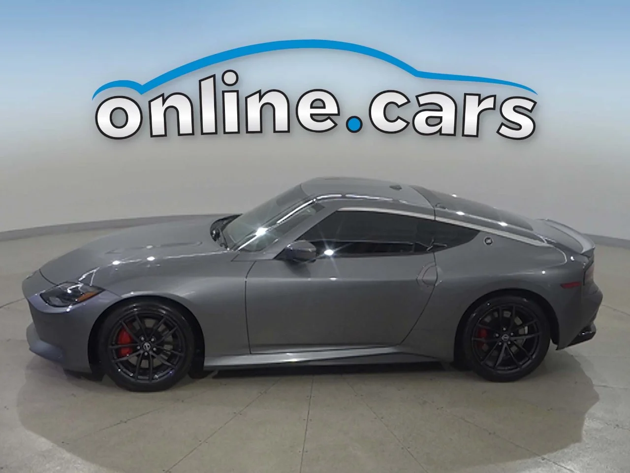 Used 2025 Gray Nissan Performance image 28