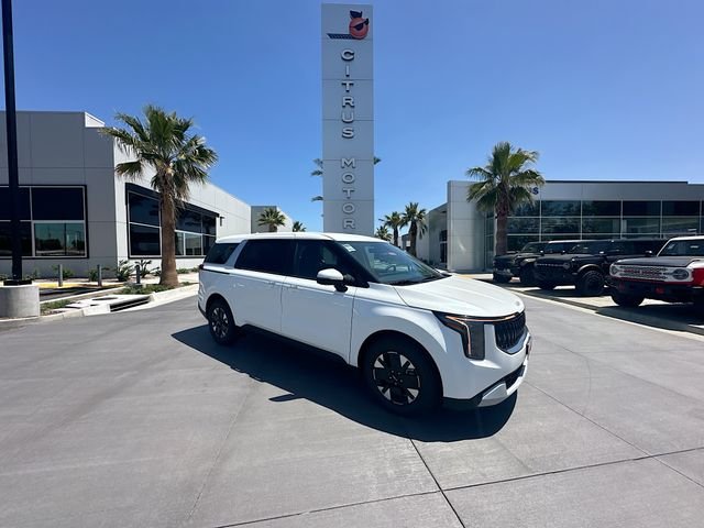 2026 Kia Sedona LXS HEV's photo