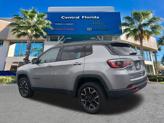 Used 2020 Silver Jeep Trailhawk image 7