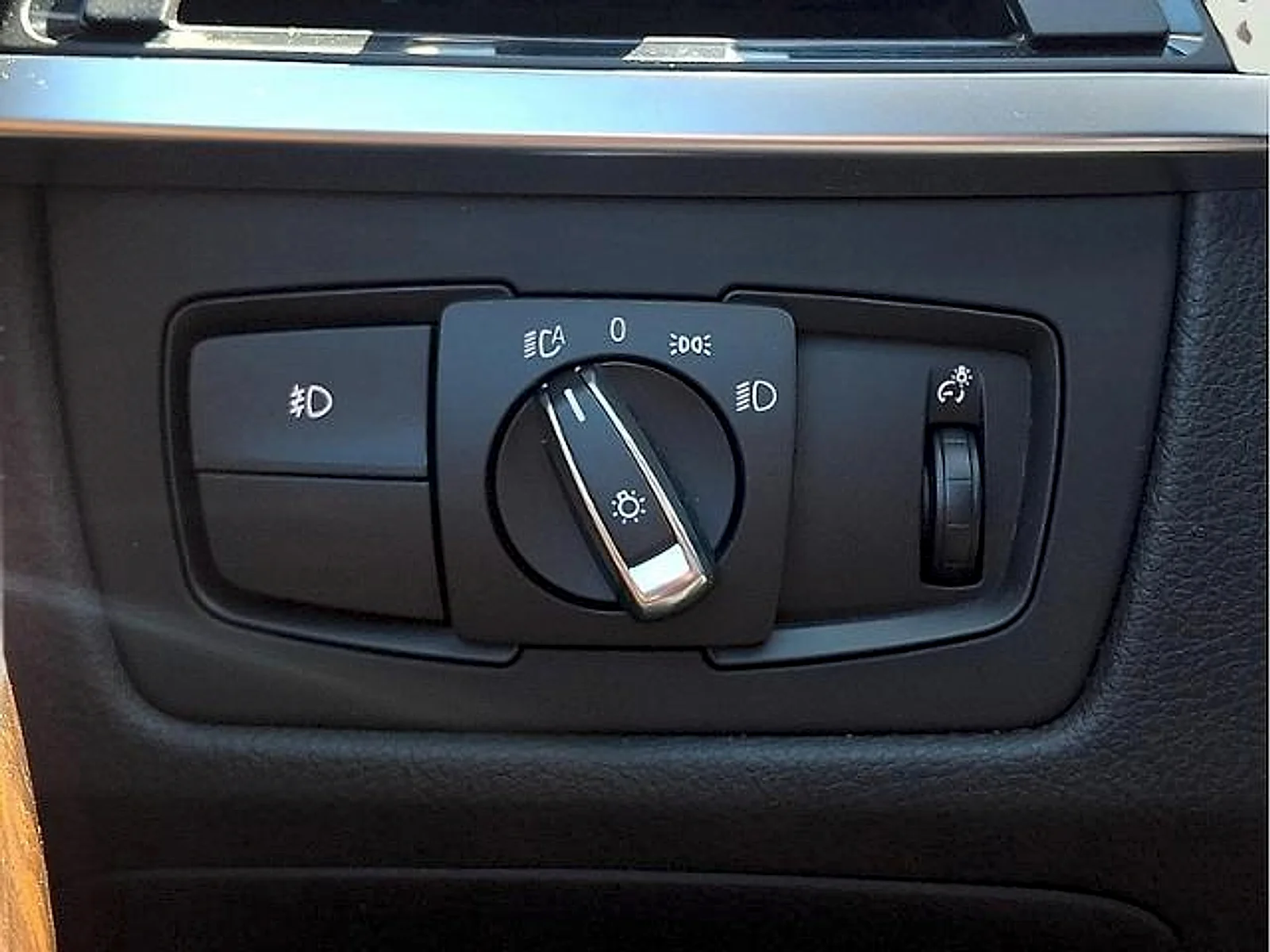 2015 BMW 3 Series 328i - Photo 23